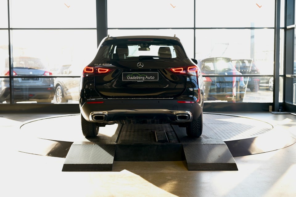 Mercedes GLA250 e 1,3 Progressive aut. 5d