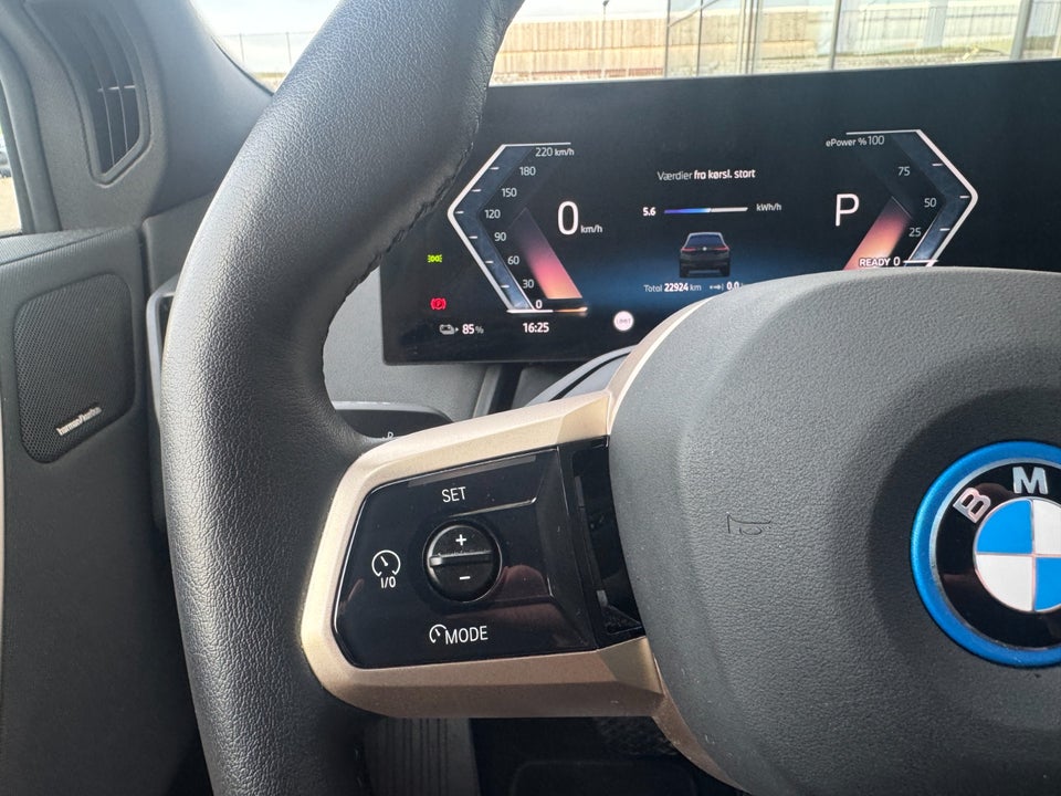 BMW iX xDrive50 Supercharged 5d