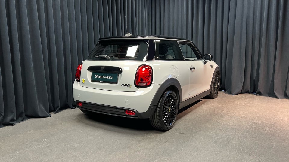 MINI Cooper SE Edition Premium Plus 3d