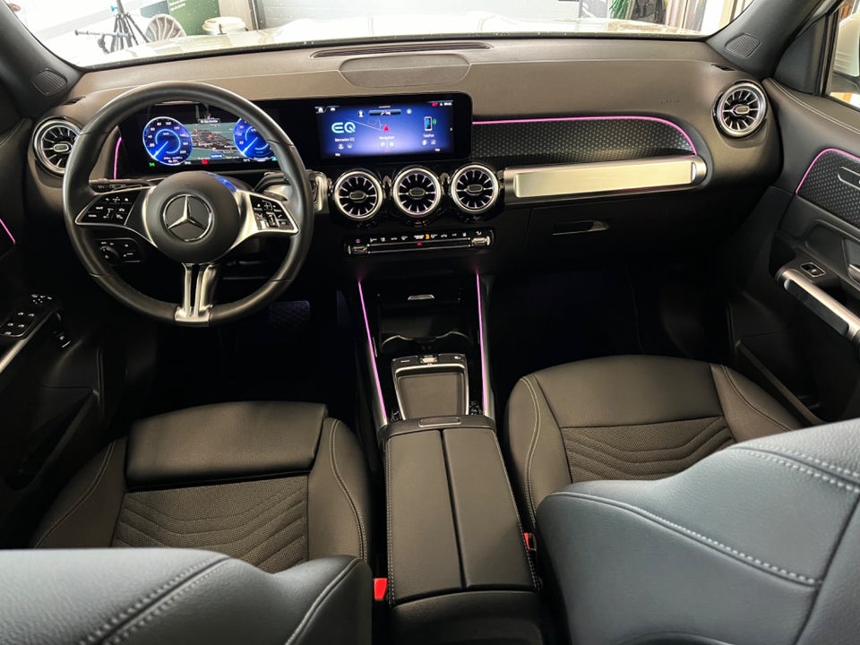 Mercedes EQB300 Progressive Advance 4Matic 5d