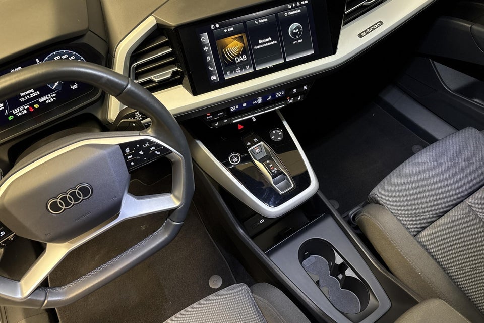 Audi Q4 e-tron 40 Attitude 5d