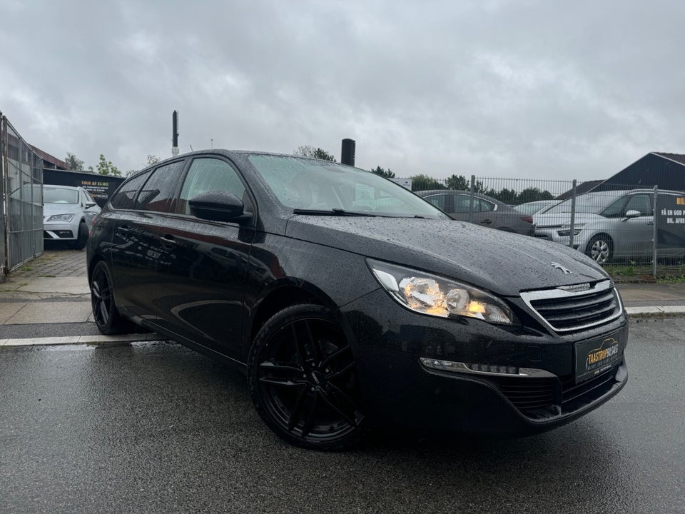 Peugeot 308 1,2 e-THP 110 Active SW 5d