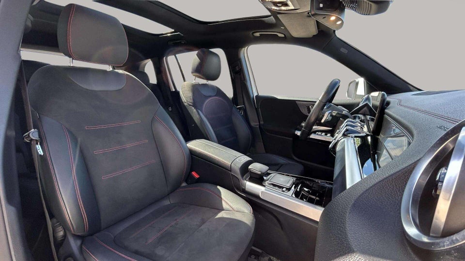 Mercedes EQB300 AMG Line 4Matic 5d