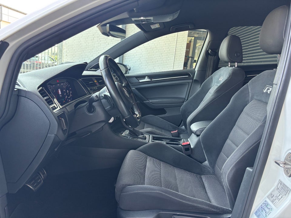 VW Golf VII 2,0 R DSG 4Motion 5d