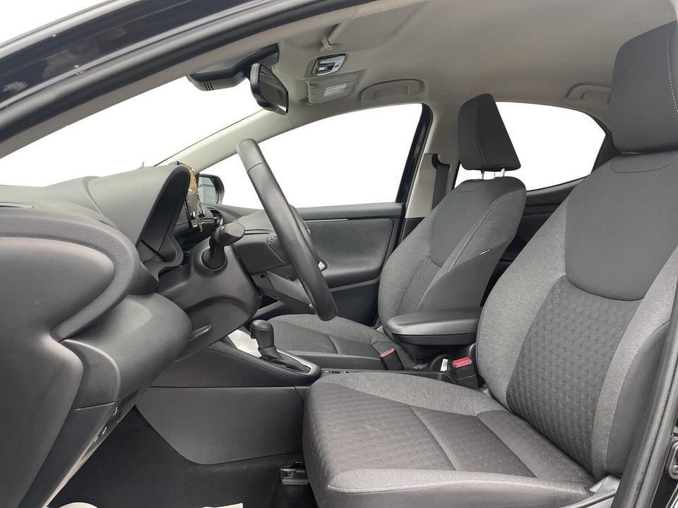 Toyota Yaris 1,5 Hybrid H3 Smart e-CVT 5d