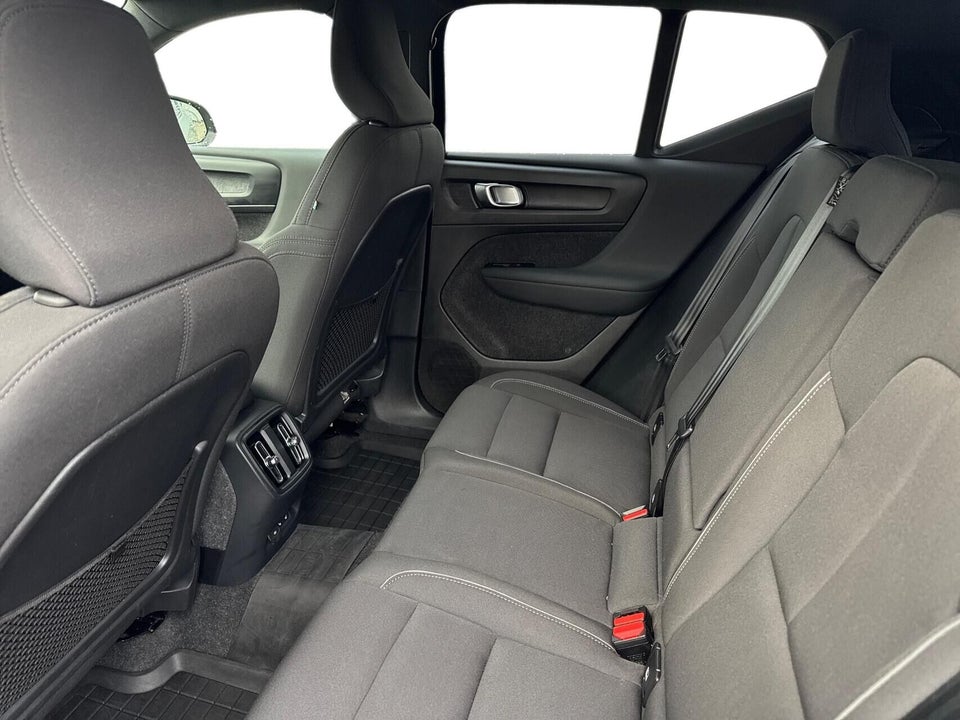 Volvo EX40 Extended Range Core 5d