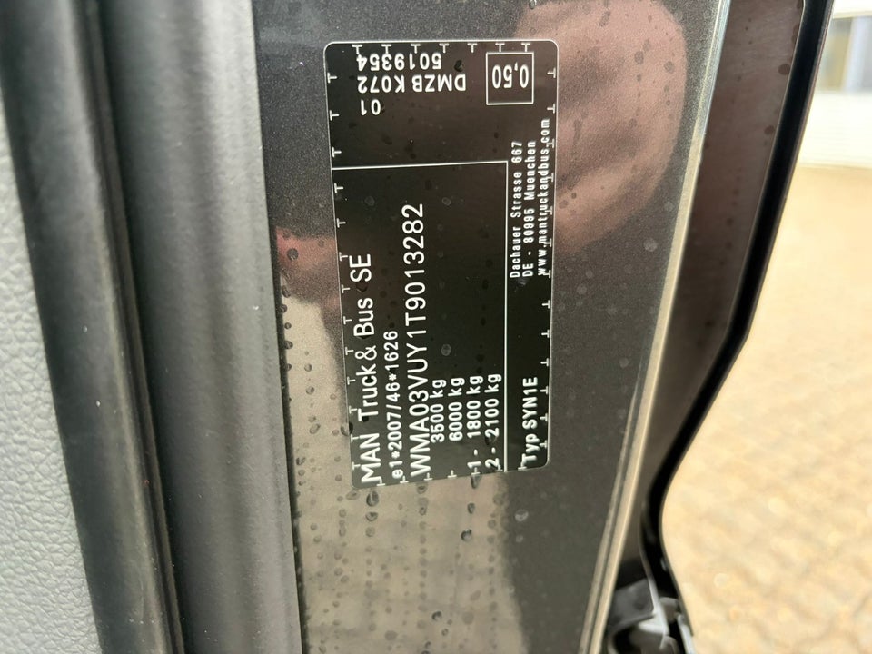 MAN TGE 2,0 3.180 Kassevogn L3H3 aut. FWD