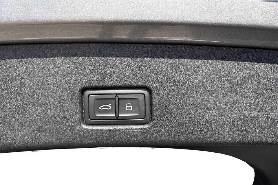 Audi Q4 e-tron 45 Attitude 5d