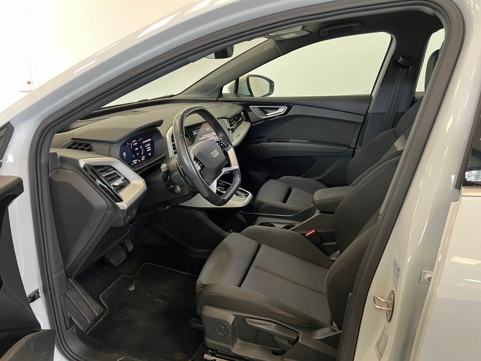 Audi Q4 e-tron 40 Attitude 5d