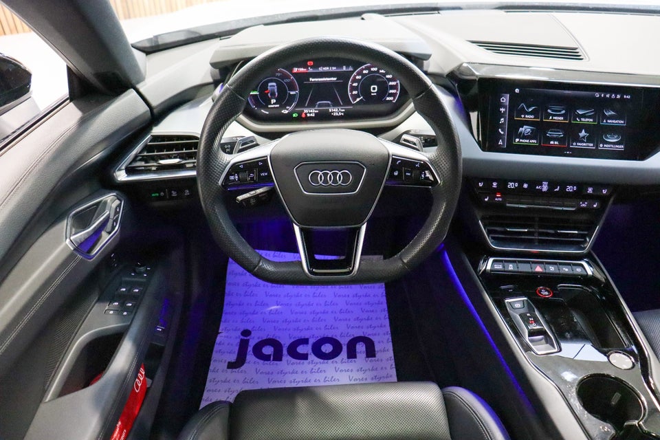 Audi e-tron GT quattro 4d