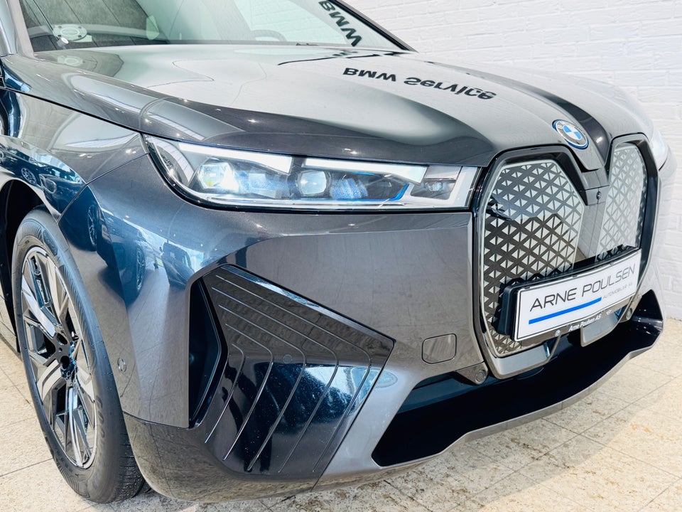 BMW iX xDrive50 Supercharged 5d