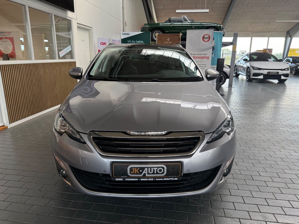 Peugeot 308 1,6 BlueHDi 120 Allure Limited SW 5d
