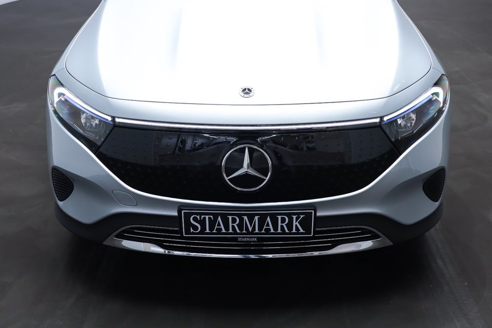 Mercedes EQB250+ Progressive 5d