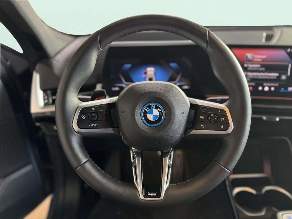 BMW iX2 eDrive20 M-Sport 5d