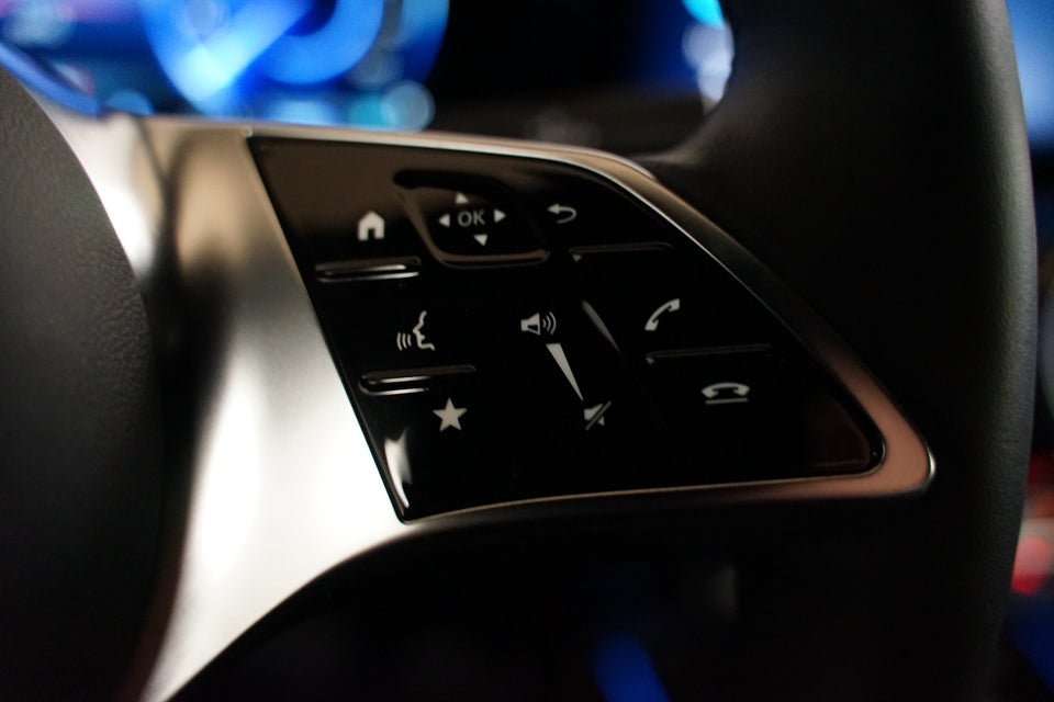 Mercedes EQA250+ Progressive Advance 5d