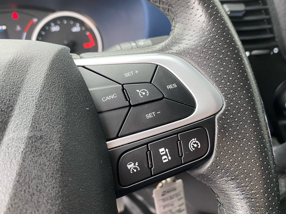 Iveco Daily 3,0 35C18 16m³ Van AG8