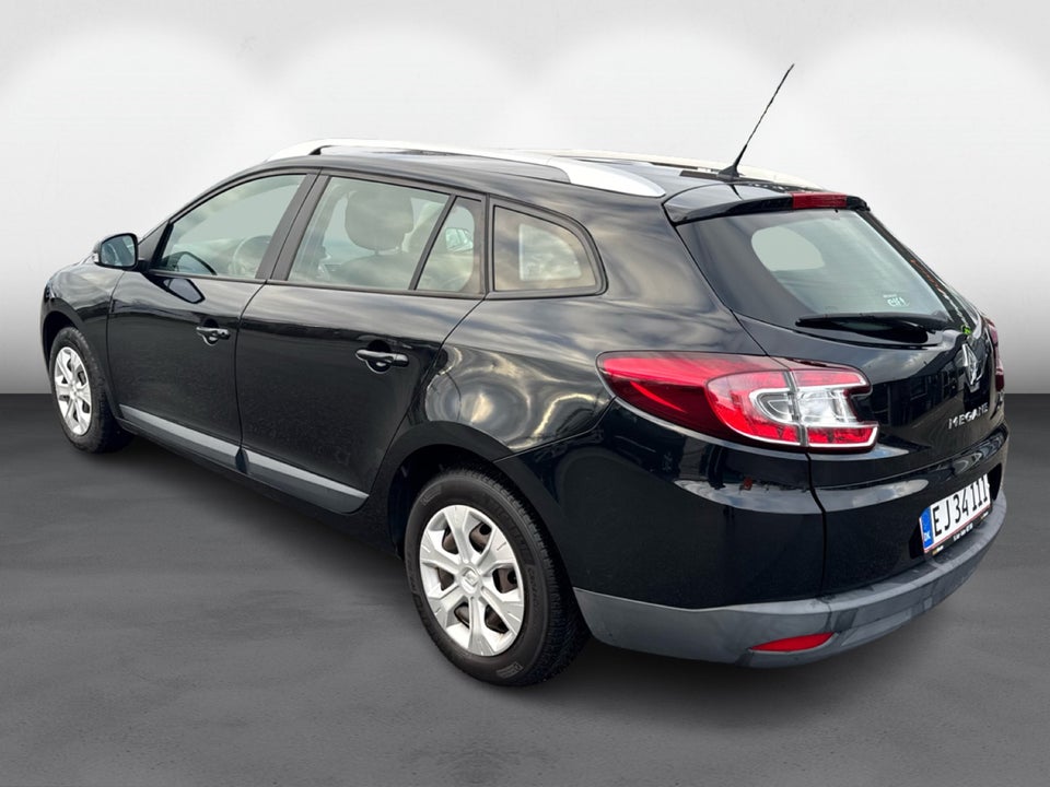 Renault Megane III 1,6 110 Authentique Sport Tourer 5d