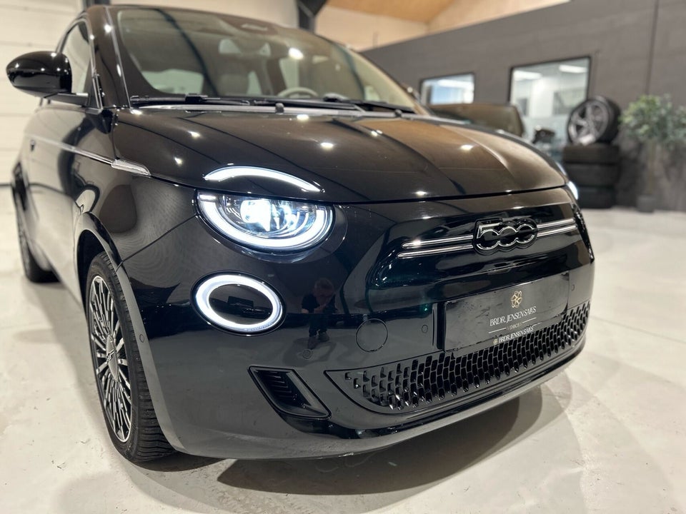 Fiat 500e 42 la Prima by Bocelli 3d