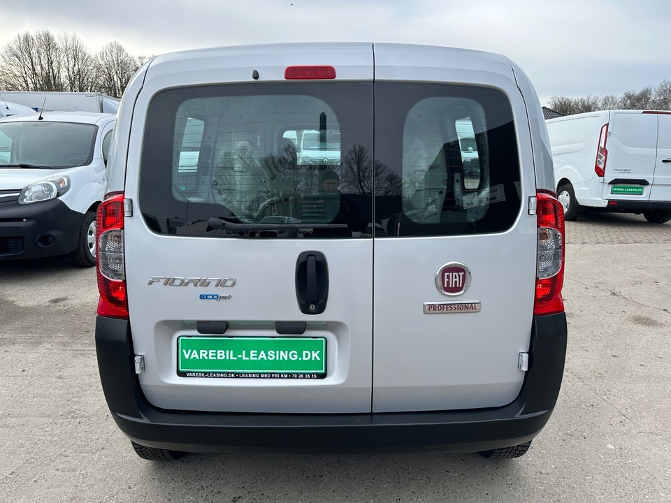 Fiat Fiorino 1,3 MJT 95 Adventure Van 5d