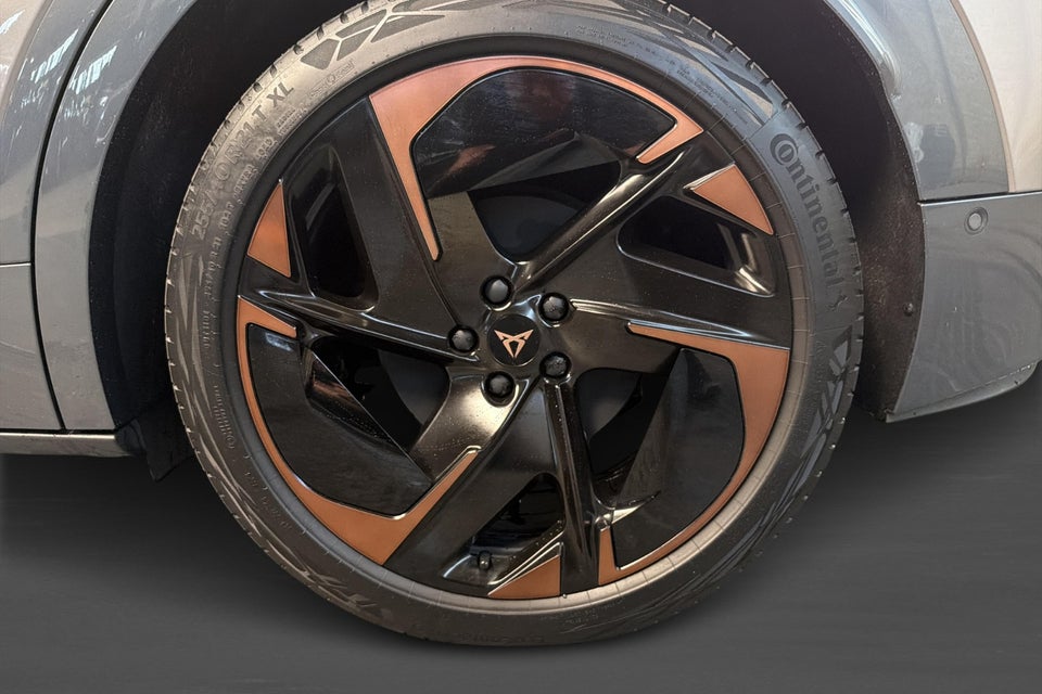 Cupra Tavascan 77 Adrenaline 5d