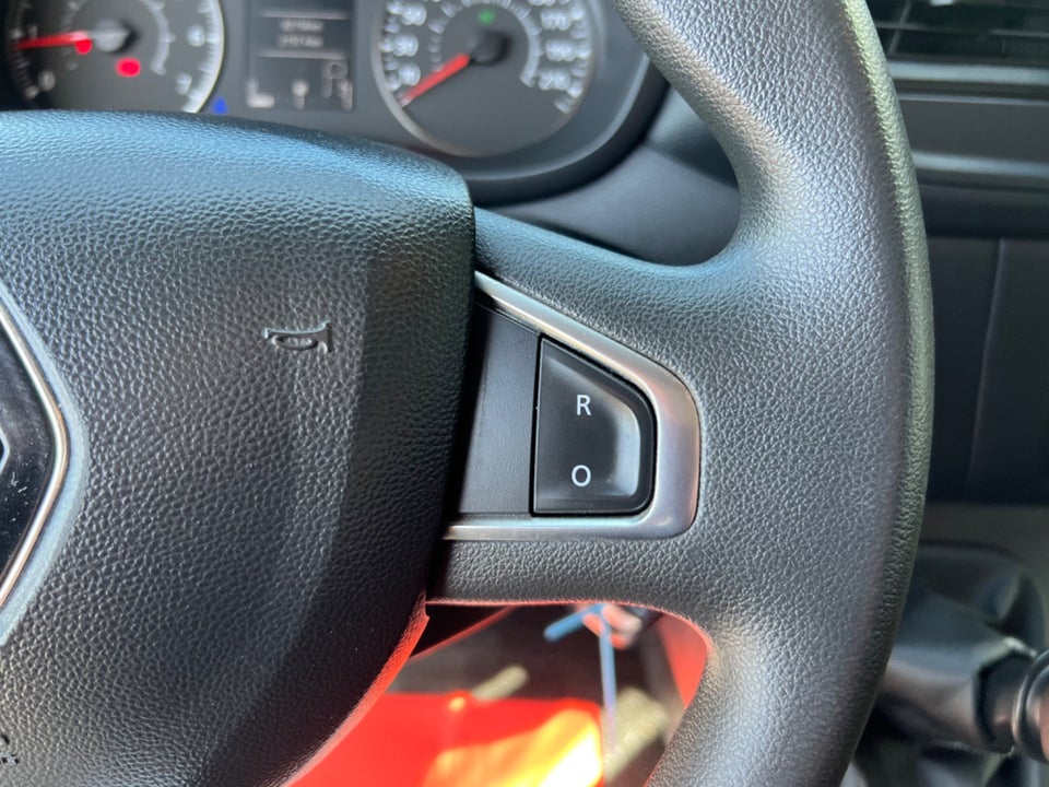 Renault Master IV T33 2,3 dCi 150 L2H2 Kassevogn