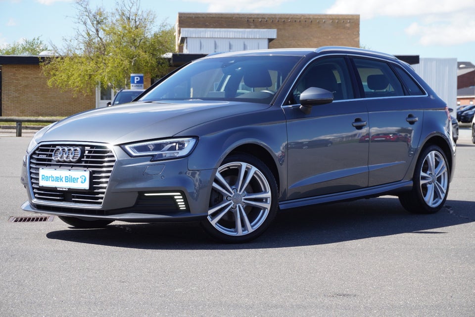 Audi A3 1,4 e-tron Sportback S-tr. 5d