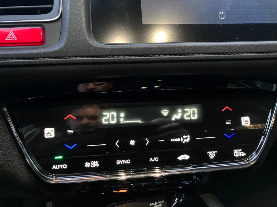 Honda HR-V 1,5 i-VTEC Elegance 5d