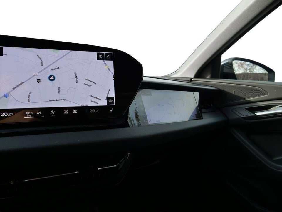 Audi Q6 e-tron Progress performance 5d