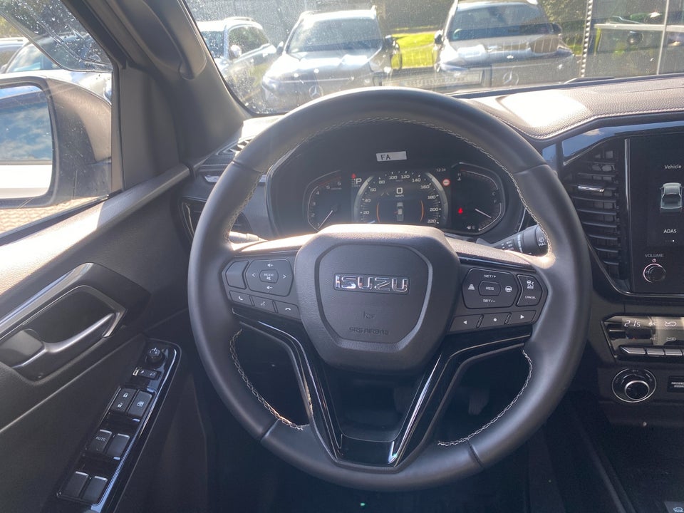 Isuzu D-Max 1,9 TD 163 Crew Cab Exclusive aut. 4d