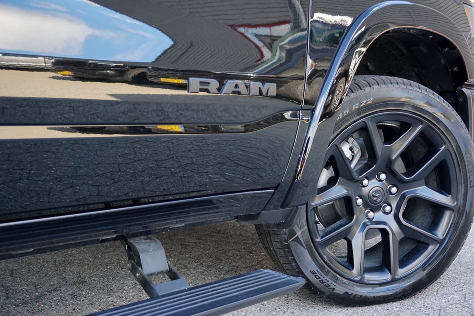 Dodge RAM 1500 3,0 Laramie Premium Night aut. 4d