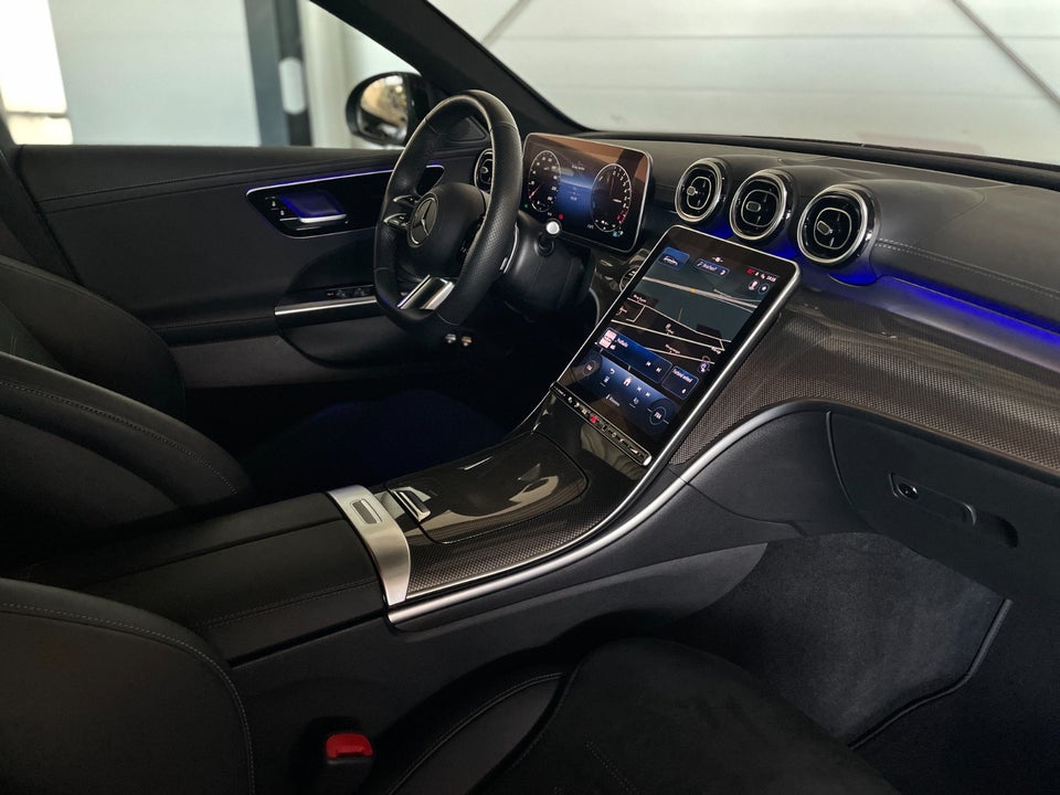 Mercedes C300 e 2,0 AMG Line stc. aut. 5d