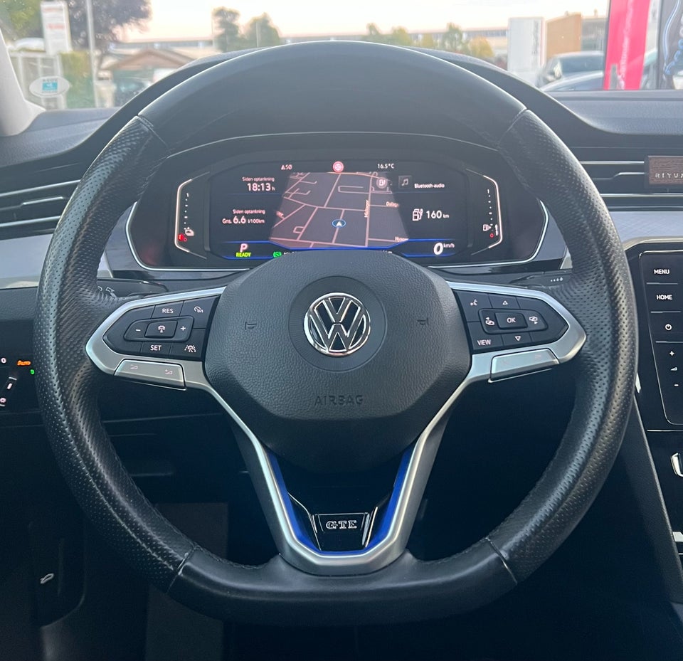 VW Passat 1,4 GTE+ DSG 4d