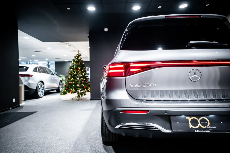 Mercedes EQB250+ AMG Advance Plus 5d