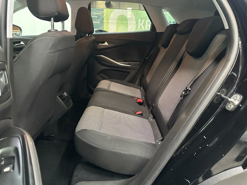 Opel Grandland X 1,2 T 130 Enjoy aut. 5d