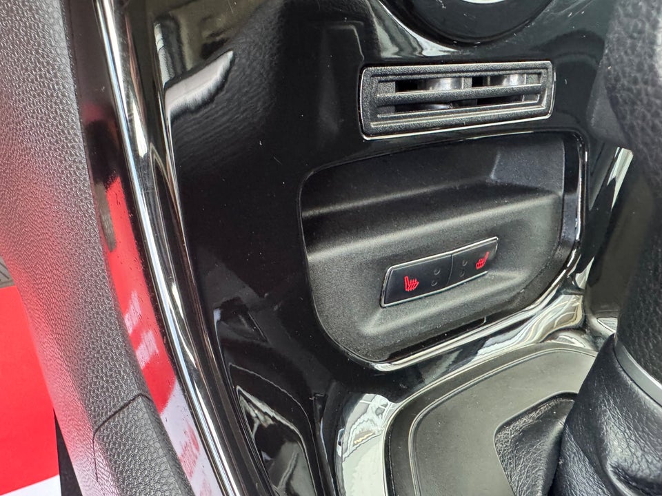 Ford Fiesta 1,0 SCTi 100 Titanium aut. 5d