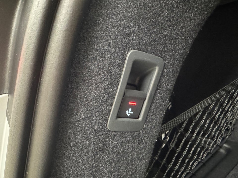 Audi A6 e-tron Ultra Avant quattro 5d