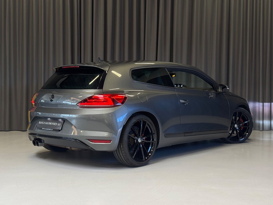 VW Scirocco 2,0 TSi 180 DSG BMT 3d