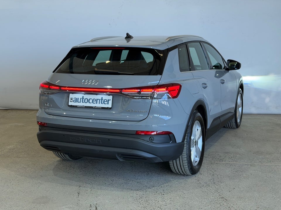 Audi Q4 e-tron 40 S-line 5d