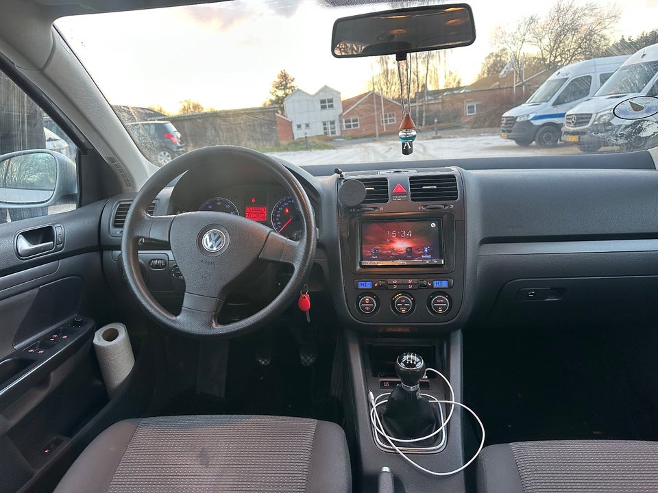 VW Jetta 1,4 TSi 122 Sportline 4d