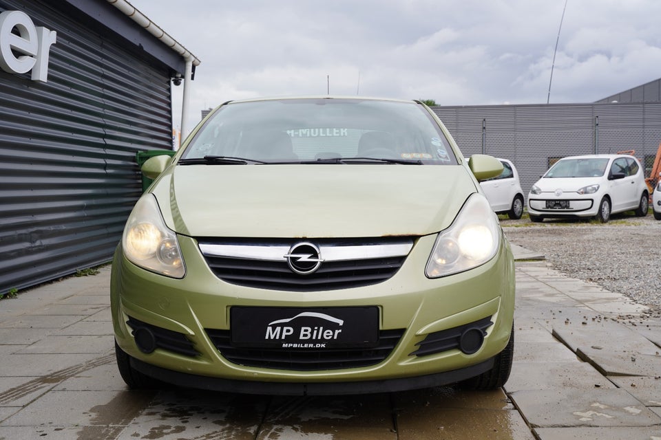 Opel Corsa 1,2 16V Enjoy 5d