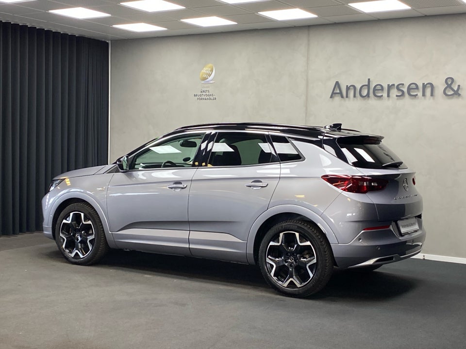 Opel Grandland 1,5 D 130 Elegance aut. 5d