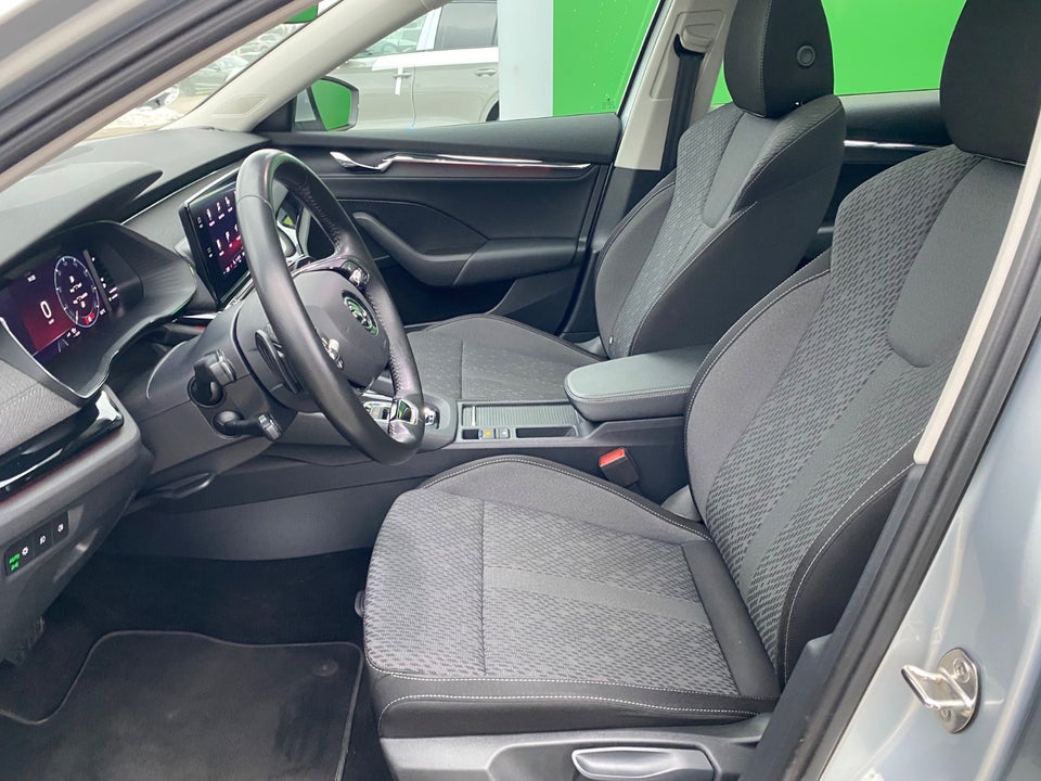 Skoda Octavia 1,4 TSi iV Plus Combi DSG 5d