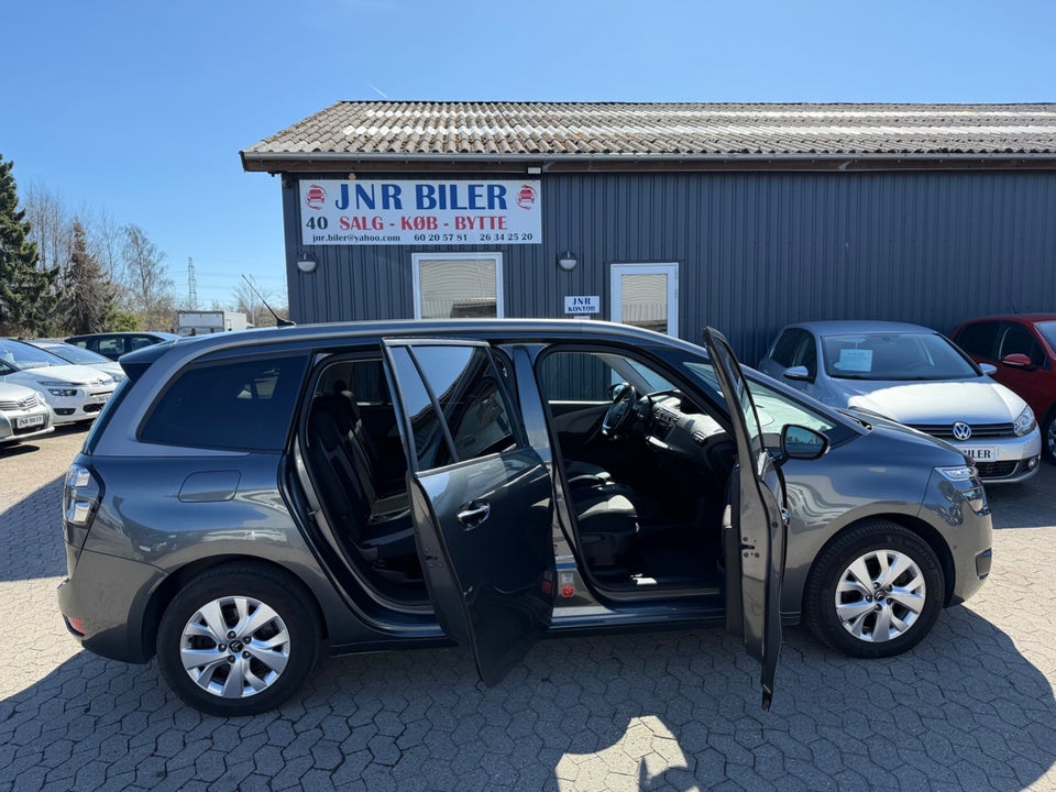 Citroën Grand C4 Picasso 1,6 e-HDi 115 Intensive ETG6 7prs 5d