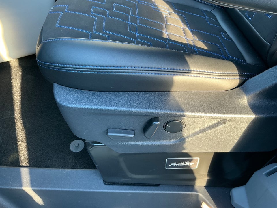 Ford E-Transit Custom Kombi 320S 64 MS-RT