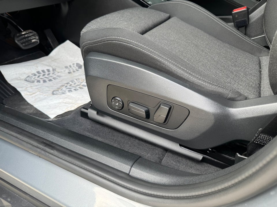 BMW iX2 eDrive20 5d