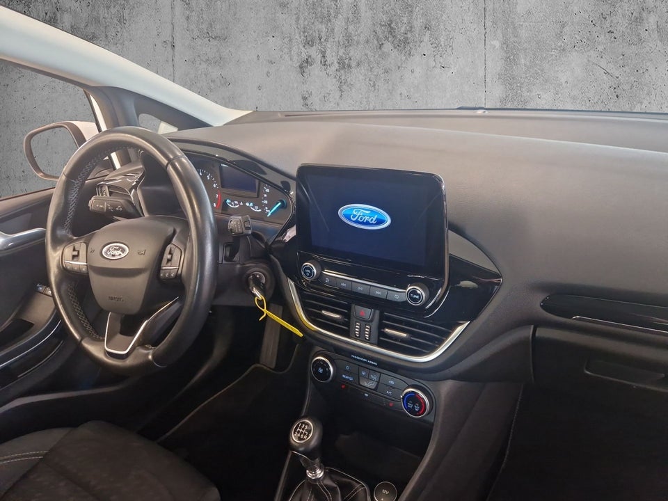 Ford Fiesta 1,0 EcoBoost Titanium Van 5d