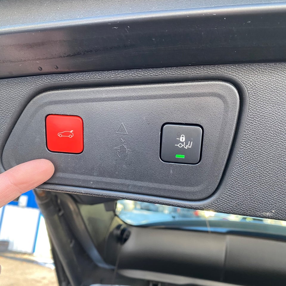 Peugeot 3008 1,6 Hybrid Allure Pack EAT8 5d