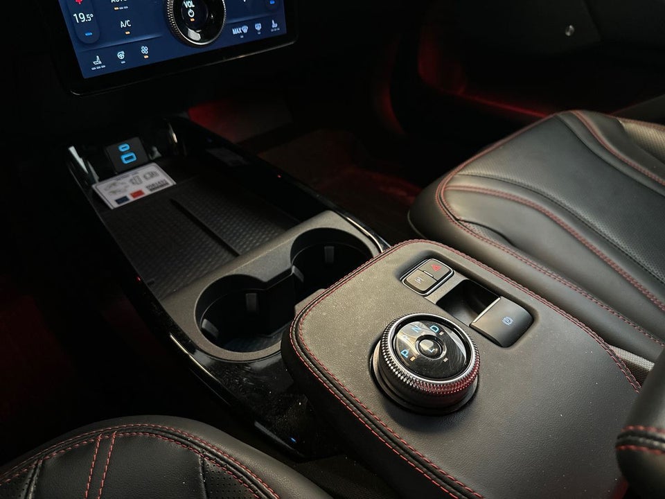 Ford Mustang Mach-E 88 Extended Range AWD 5d