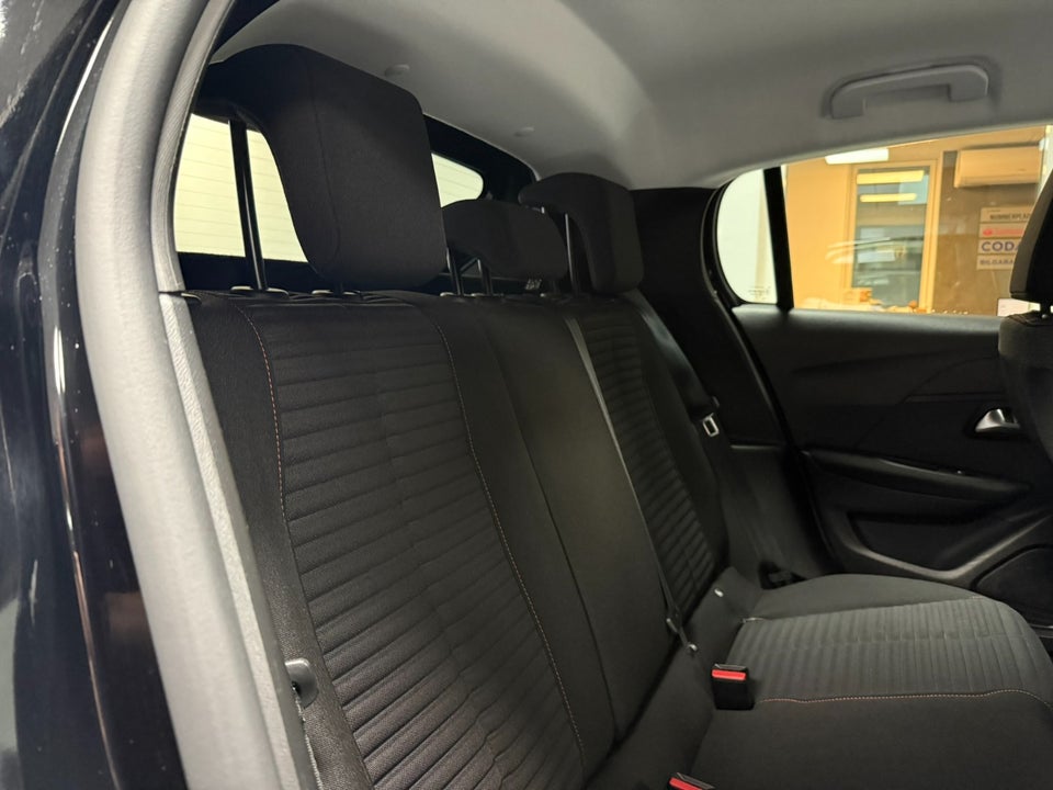 Peugeot 208 1,2 PureTech 75 Like 5d