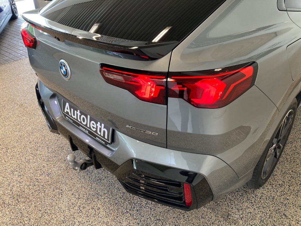 BMW iX2 xDrive30 M-Sport 5d